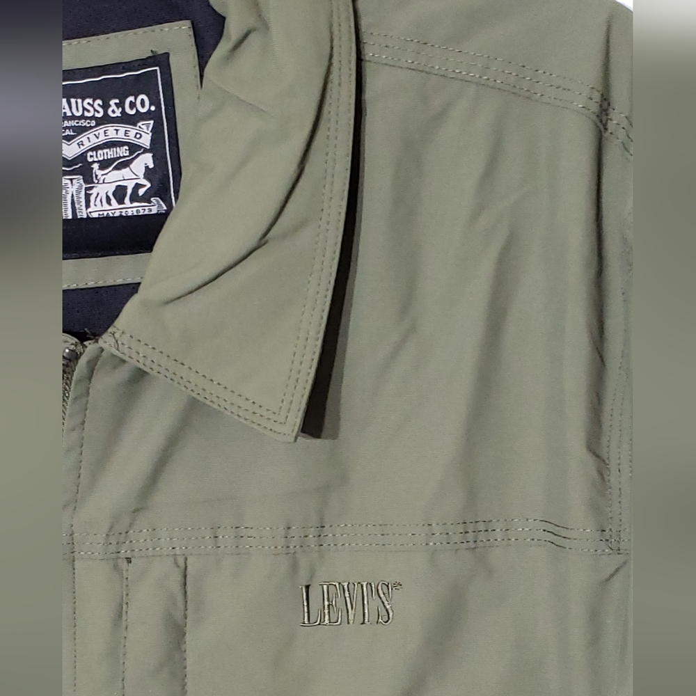 Levi's Jacket, water-resistant, fully lined. Unisex, EUC! - Picture 7 of 15